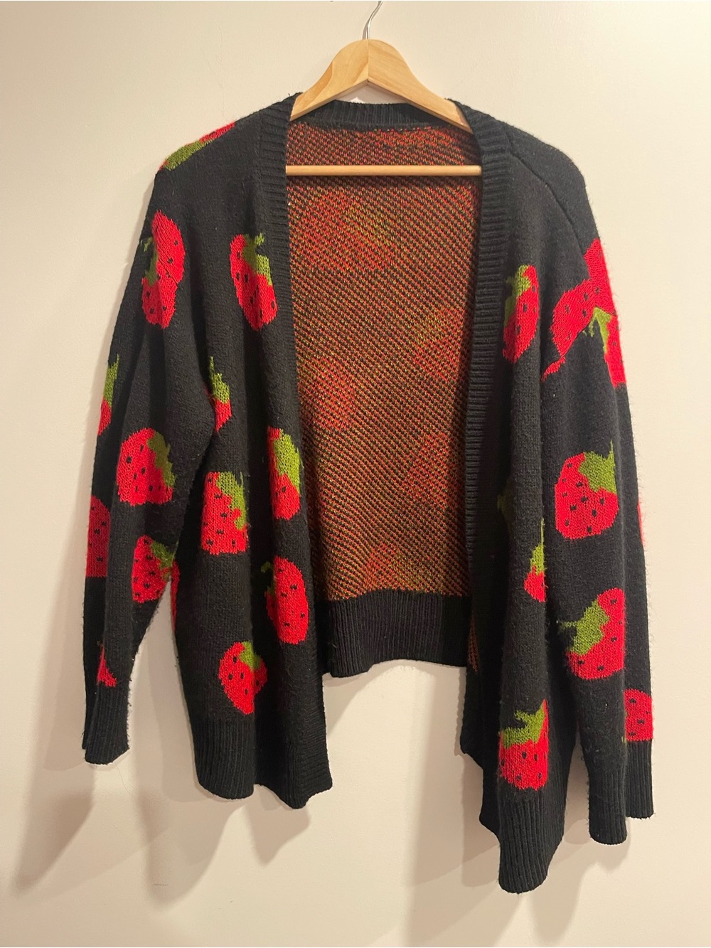 Strawberry pattern open front long cardigan, elegant Black trim,long sleeve XL